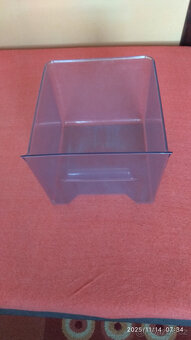 díly z kombi chladničky Ardo Premium  255l / 56l - 5