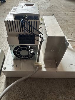 Frekvenční měnič Lenze 5,5Kw - 5