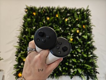 Oculus Quest 3s 128GB + Cestovní brašna - 5