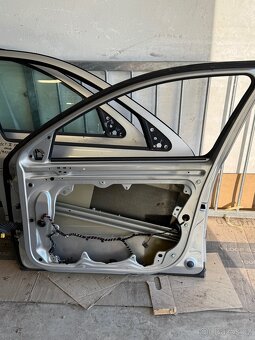 Škoda Octavia 2, PP dveře - 5