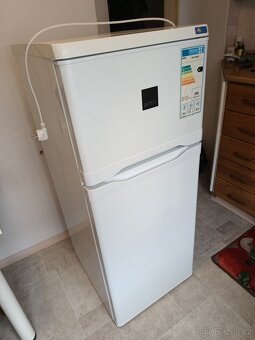 Lednička s mrazničkou - 5