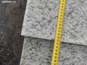 Stará kamenná dlažba, žulová dlažba - 60x60x2 cm - 5
