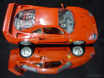 Ferrari F40 Bburago 1/18 - 5