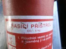 Hasicí přístroj 6 kg CO 2 tlaková nádoba za 400 kč - 5