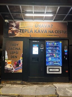 Prodejní stánek na metru Háje - 5