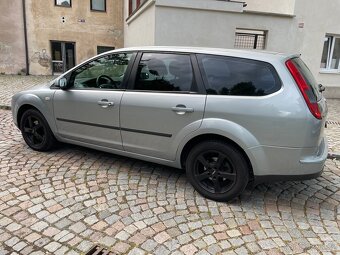 Ford Focus 1.6 benzin - 5