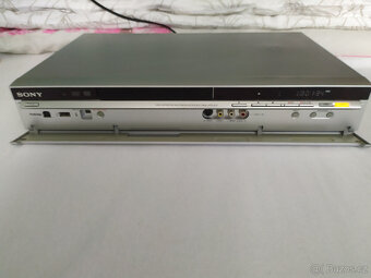 DVD a HDD rekordér SONY RDR-HXD870 - 5