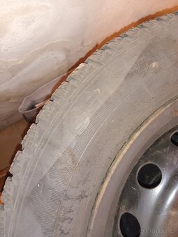Zimní pneu 185/65 R15 88 Z + disky - 5