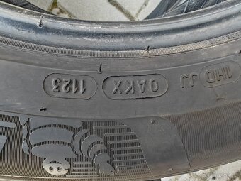 4x pneu Michelin Premacy 4, 235/55 r17 103y vzorek 4-5mm,DOT - 5