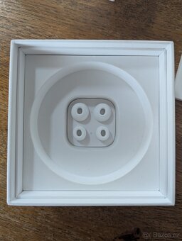 Apple AirPods Pro (1. generace, Lightning, 2021) - 5