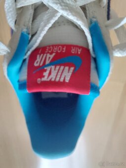 Nike Air Force 1 07 LV 8 - 5