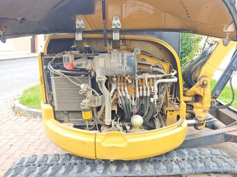 Minibagr pásový CAT 303,5 E - 5