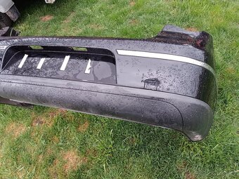 PRODÁM NA VW PASSAT B6 ZADNÍ VÍKO A NÁRAZNÍK - 5