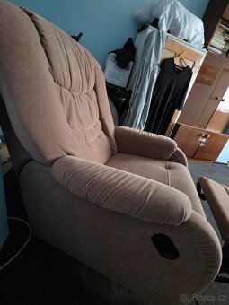 polohovací hnědě křeslo - 5