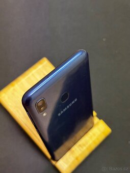 Samsung Galaxy A20e 32GB Modrý - 5