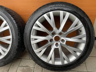 ANTARES Orig.skoda Superb3 5x112 8jx18 ET 44 VW 235 45 R18 - 5
