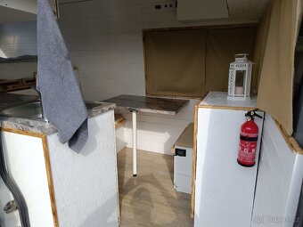 Obytná dodávka Volkswagen LT 46 rv. 2004, 2.5 TDI 80kW - 5