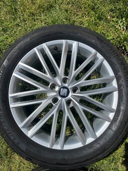 Prodám alu Seat 5x112 r18 letní pneu - 5