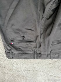 Prodám plátěné kalhoty od značky Hilfiger - 5