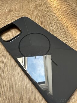 Kryt Beats s MagSafe na iPhone 16 Pro Max — půlnočně černý - 5