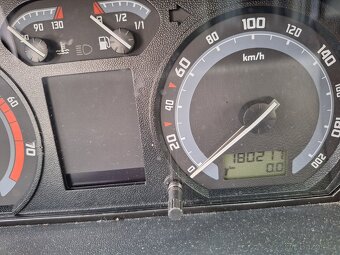 Škoda Fabia combi 1,4i Automat - 5
