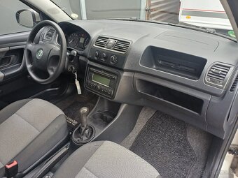 Benzínová Škoda Fabia 1.majitel...58709km - 5