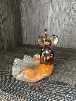 Sirnatý skleněný popelník, prvorepublikový slon - 5