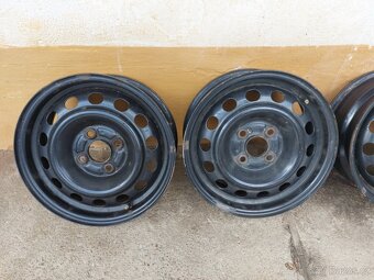 Krasne disky 4x100 mm roztec prumer 14" - 5