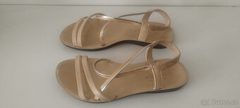 krásné dámské letní sandálky - set - 5