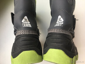 Sněhule Junior League 27 zelená dírka - 5