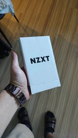 NZXT H200 - 5