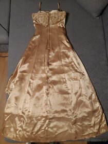 Zlaté plesové šaty - 5