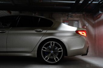 BMW M550i V8 - 5