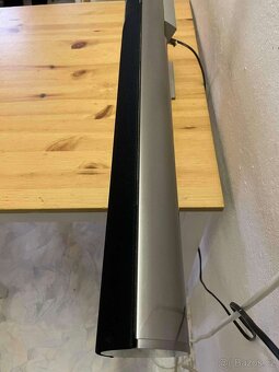 Bang & Olufsen BeoLab 3500 (Šedý) + Stojan na stůl - 5