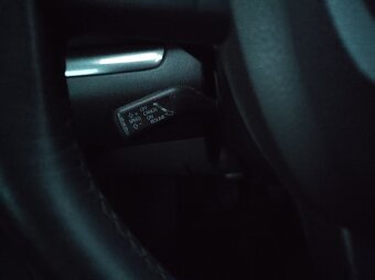 Seat Alhambra 2.0 TDI 103KW 3xdigi Klima 2x kola nová - 5