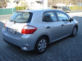 TOYOTA AURIS 1.4 D-4D,ČR - 5