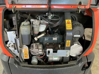 Minirypadlo Kubota KX018-4 - 5