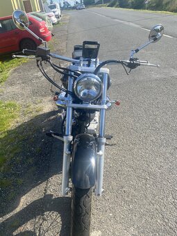 Suzuki Intruder - 5