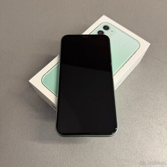 iPhone 11 128GB zelený, bez škrábance, 100% baterie - 5