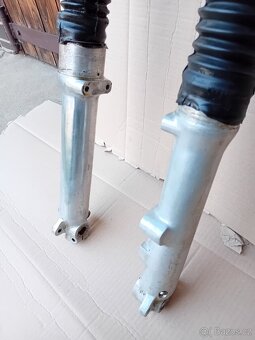 Prodám vidlice Norton BSA Triumph Husqvarna - 5