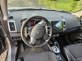 Citroen C-Crosser 2.4 benzín 4x4 - 5