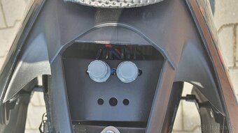 Elektrická motorka MiniRocket Coyote 1500W 48V oranžová kola - 5