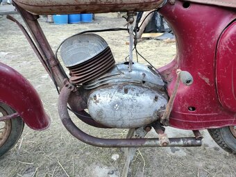 Jawa-Čz 150/352 - 5