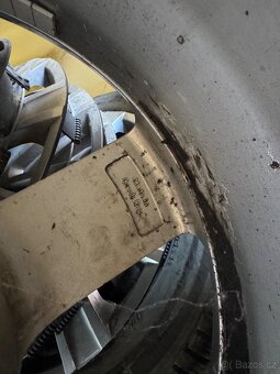 Prodám original kola audi - 5