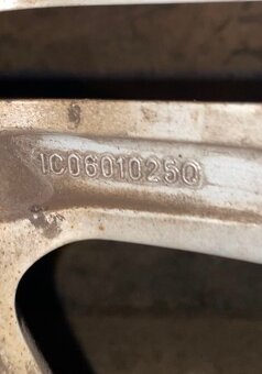 Alu kola 5x112 R17 - 5