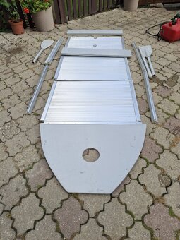 VIAMARE 380 s motorem SUZUKI 15 - 5