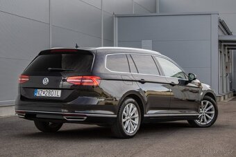 Volkswagen Passat Variant 2.0 TDI Highline DSG AJ NA SPLÁTKY - 5