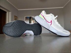 Nike ZOOMX Invincible Run - 5
