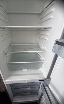 Nerezová chladnička s mražákem Bosch 200cm - 5