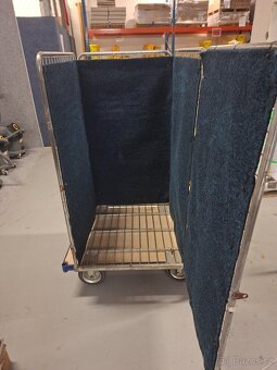 Klec/ úložný box do auta na nářadí /psa - 5